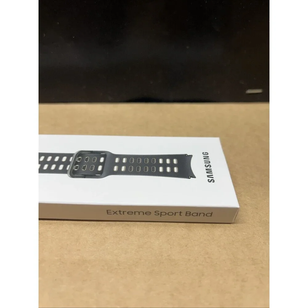 SAMSUNG Galaxy Watch 6, 5, 4 Series Extreme Sport Band One Click 20mm, S/M